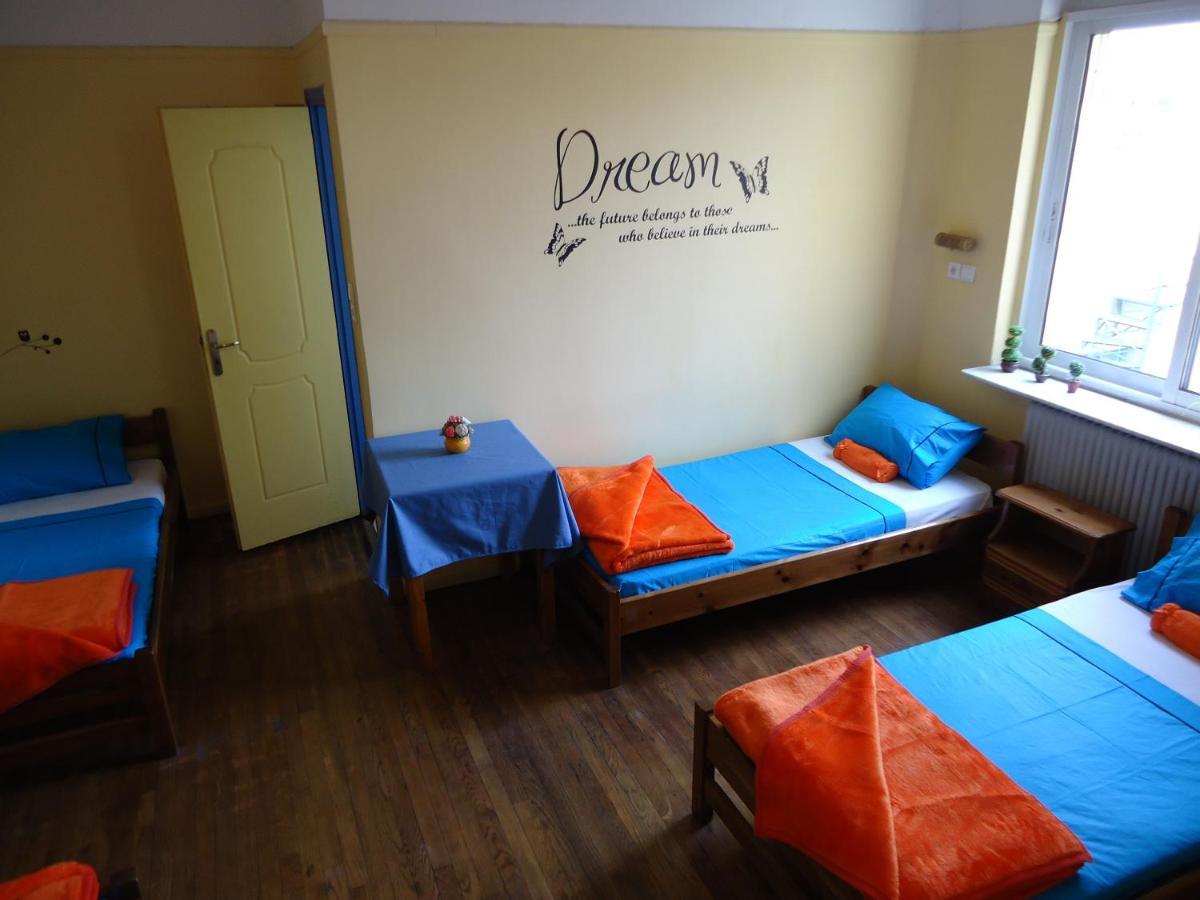 The Student & Travellers Inn Афины Номер фото
