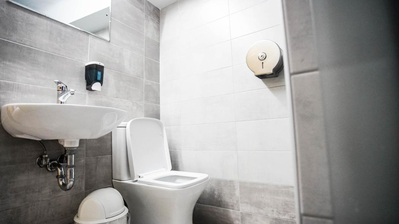 The Student & Travellers Inn Афины Экстерьер фото
